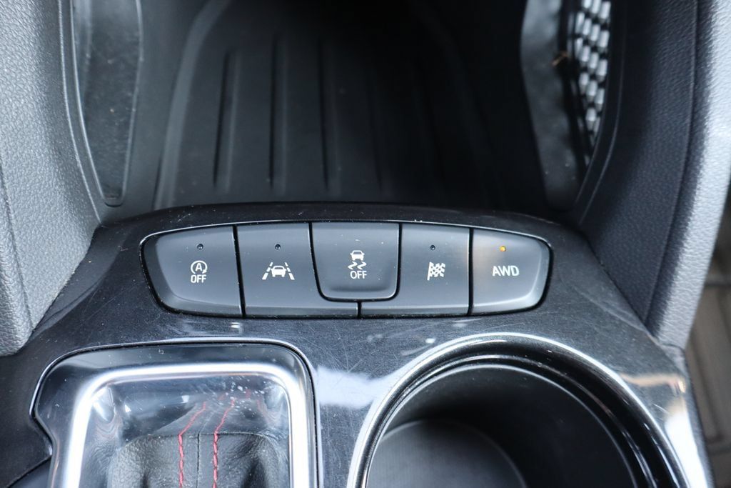Used 2024 Chevrolet TrailBlazer RS w/ Driver Confidence Package AWD/4WD image 9