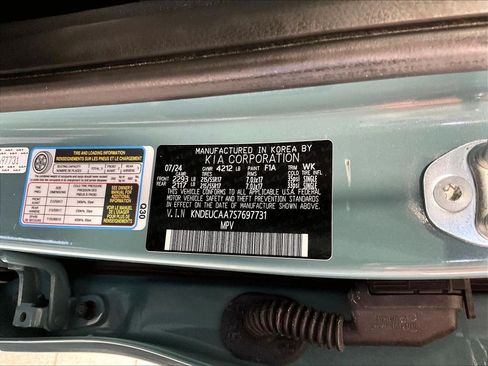 Used 2025 Kia Seltos S AWD/4WD image 34