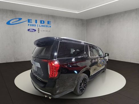 Used 2022 GMC Yukon XL Denali AWD/4WD image 10