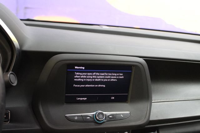 Used 2020 Chevrolet Camaro LT w/ RS Package RWD image 18