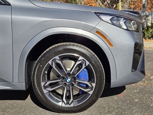 New 2026 BMW X2 xDrive28i w/ Technology Package image 9