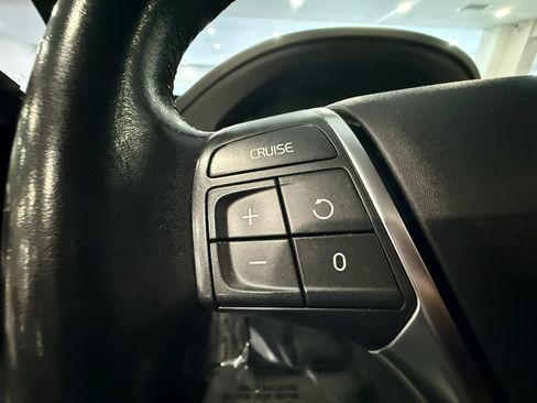 Used 2017 Volvo XC60 T6 Dynamic w/ Preferred Option Package AWD/4WD image 21