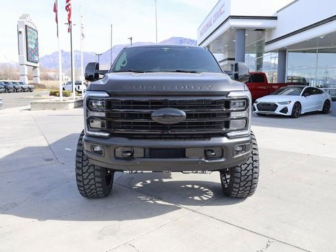 Used 2025 Ford F350 Platinum w/ Platinum Plus Package AWD/4WD image 9