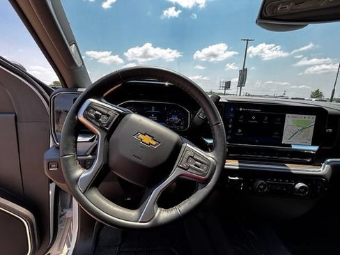 Used 2025 Chevrolet Silverado 2500 LT w/ All Star Edition AWD/4WD image 16