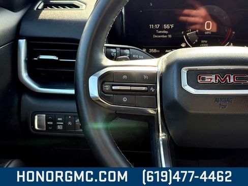 Used 2025 GMC Terrain Elevation image 26