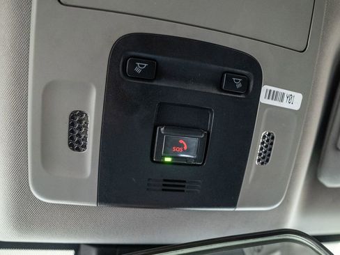 Used 2022 Toyota Camry SE image 27