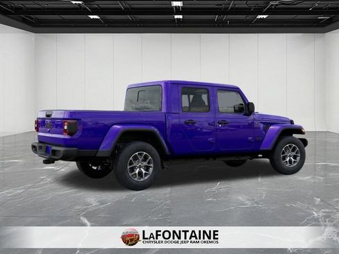 New 2026 Jeep Gladiator Sport image 4