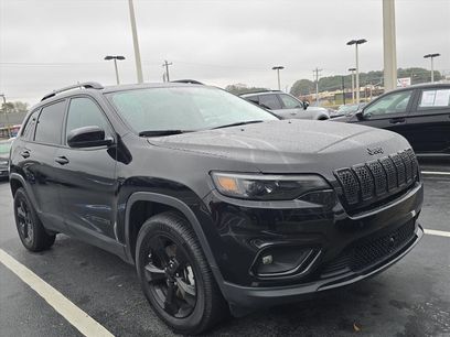 Used 2023 Jeep Cherokee Altitude Lux w/ Lux Elite Package