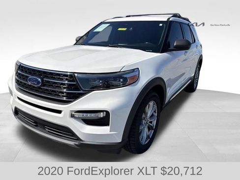 Used 2020 Ford Explorer XLT w/ Equipment Group 202A AWD/4WD image 4