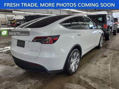 Used 2023 Tesla Model Y Long Range AWD/4WD image 7