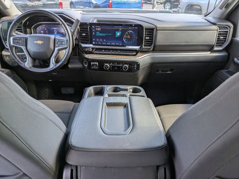 Used 2024 Chevrolet Silverado 2500 LT image 15