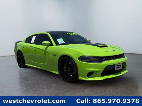 Used 2019 Dodge Charger Scat Pack w/ Daytona Edition Group RWD image 1
