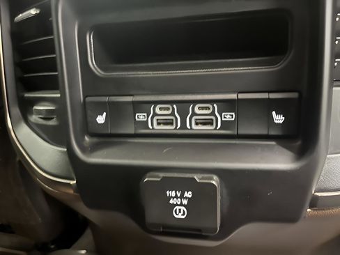 Used 2025 RAM 3500 Longhorn image 20