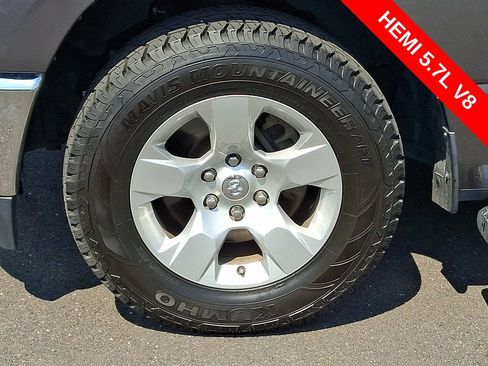 Used 2022 RAM 1500 Big Horn AWD/4WD image 8