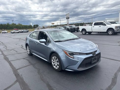 Used 2022 Toyota Corolla LE FWD image 8