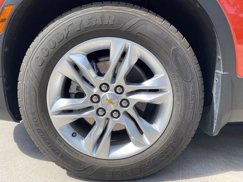 Used 2022 Chevrolet Blazer LT FWD image 5