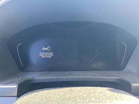 Certified 2023 Honda Pilot Touring image 13