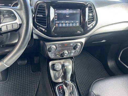 Used 2019 Jeep Compass Latitude AWD/4WD image 20