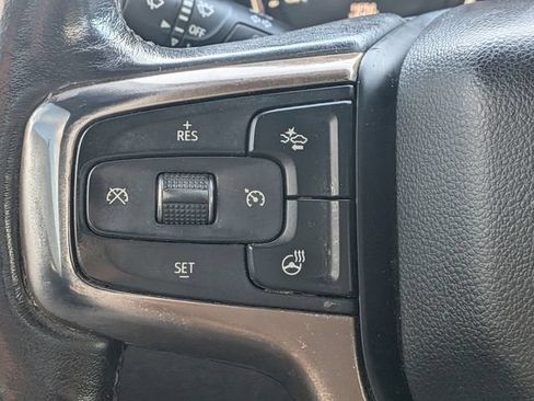 Used 2019 Chevrolet Silverado 1500 High Country w/ Technology Package AWD/4WD image 27