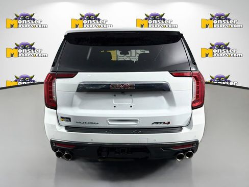 Used 2024 GMC Yukon XL AT4 w/ Technology Package AWD/4WD image 6