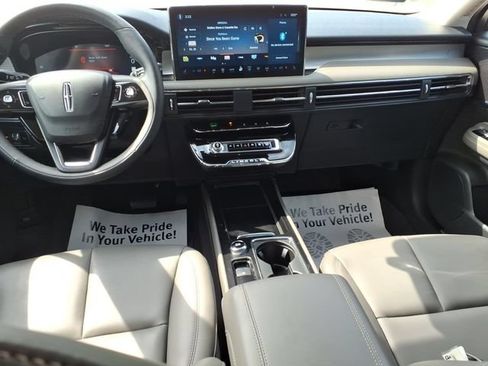 Used 2024 Lincoln Corsair FWD image 10