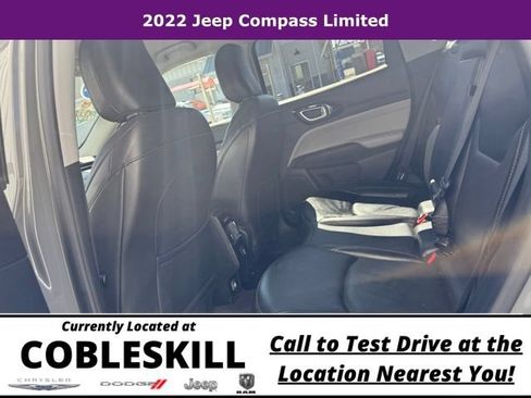 Used 2022 Jeep Compass Limited AWD/4WD image 15