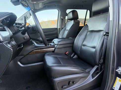 Used 2017 Chevrolet Tahoe LT w/ Luxury Package image 11