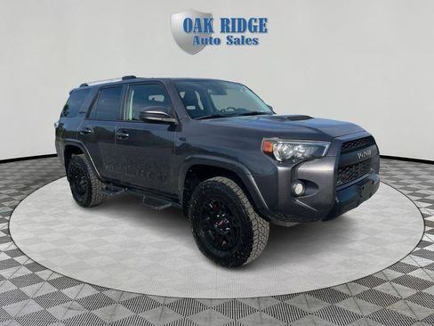 Used 2016 Toyota 4Runner TRD Pro AWD/4WD image 3