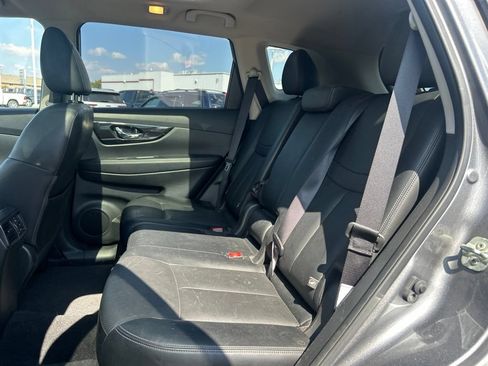 Used 2018 Nissan Rogue SL w/ Premium Package AWD/4WD image 7