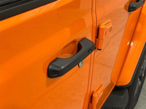 New 2025 Jeep Wrangler Sahara image 14