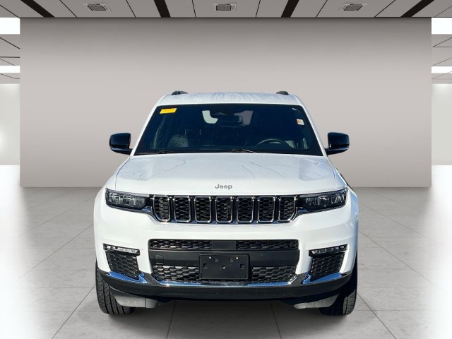 Certified 2024 Jeep Grand Cherokee L Limited AWD/4WD image 9