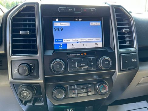 Used 2019 Ford F150 XLT w/ Equipment Group 302A Luxury AWD/4WD image 11