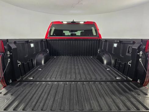 Used 2023 Toyota Tundra Limited AWD/4WD image 27