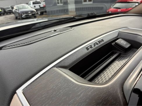 Used 2022 RAM 3500 Laramie image 25