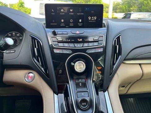 Used 2024 Acura RDX SH-AWD image 9