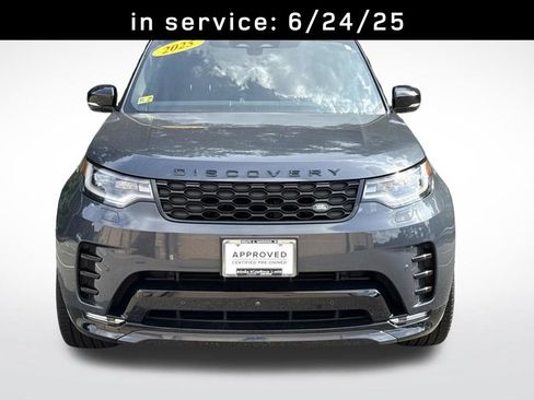 Certified 2025 Land Rover Discovery Dynamic SE AWD/4WD image 2
