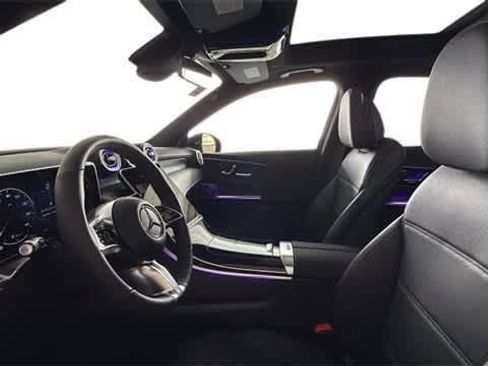 Certified 2026 Mercedes-Benz GLC 300 4MATIC image 4