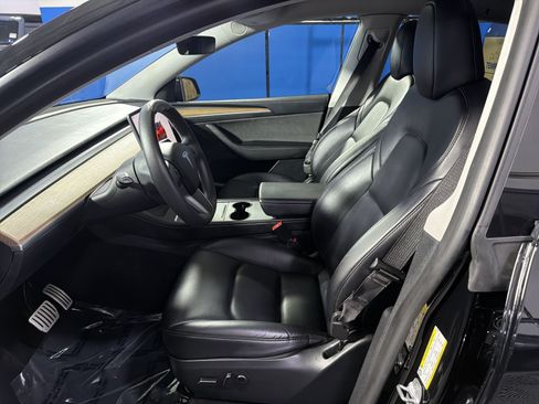 Used 2023 Tesla Model Y Performance AWD/4WD image 22