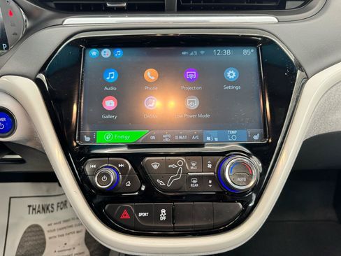 Used 2020 Chevrolet Bolt LT FWD image 23