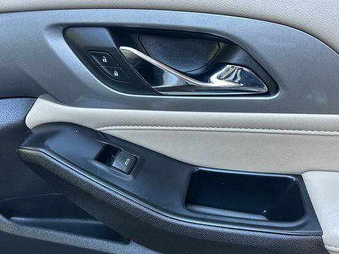 Certified 2023 Chevrolet Traverse LS w/ LPO, Cargo Package image 23