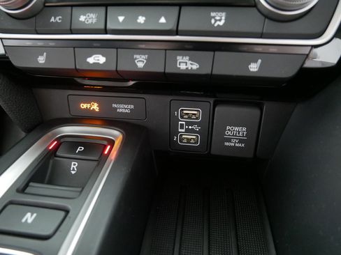 Used 2022 Honda Insight Touring image 29