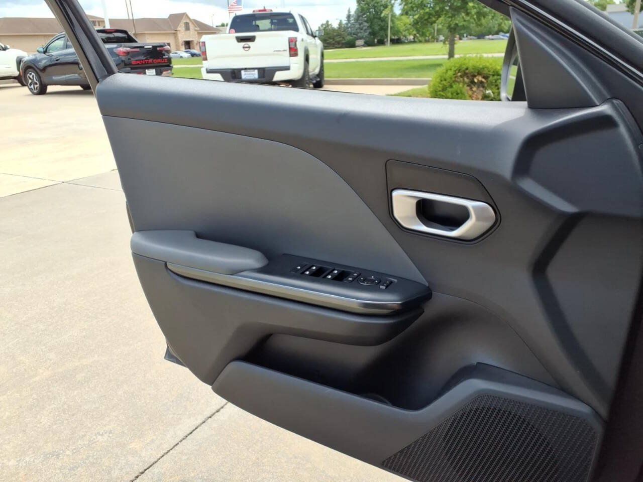 Used 2025 Kia K4 FWD image 19