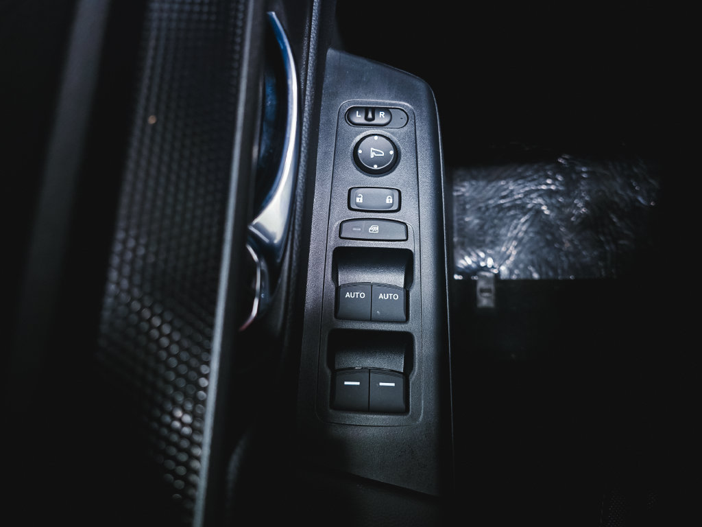 Used 2024 Honda CR-V EX-L image 20