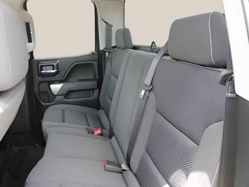 Used 2018 Chevrolet Silverado 1500 LT w/ Texas Edition RWD image 16
