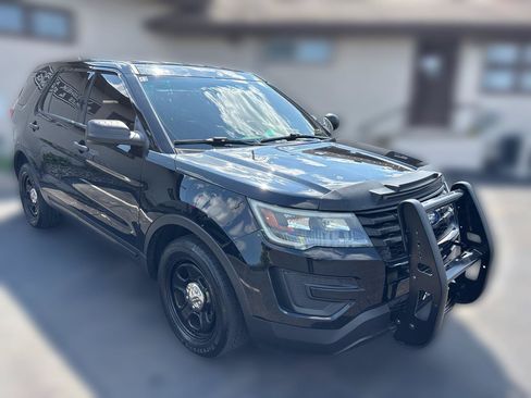 Used 2016 Ford Explorer 4WD Police Interceptor w/ 2-tone Vinyl Package #1 image 1