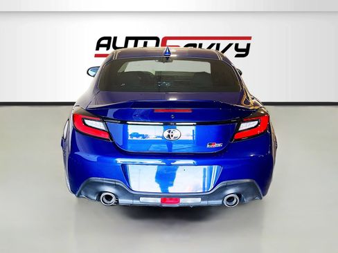 Used 2025 Toyota GR86 Premium w/ Performance Package RWD image 6