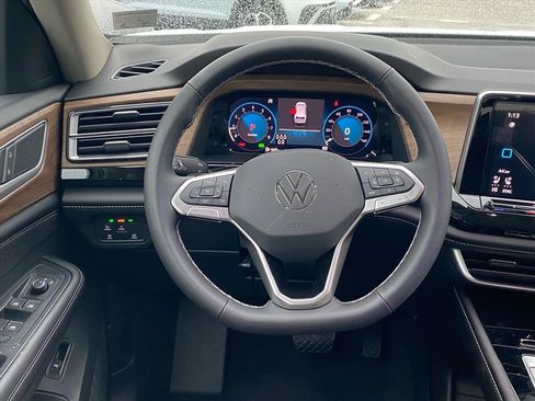 New 2026 Volkswagen Atlas SE AWD/4WD image 5