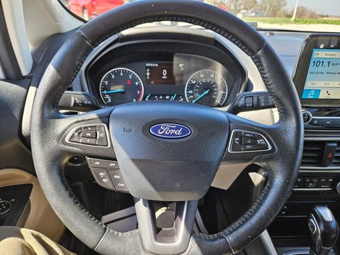 Used 2018 Ford EcoSport SE w/ SE Convenience Package image 11