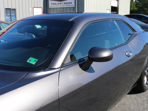 Used 2021 Dodge Challenger R/T image 3