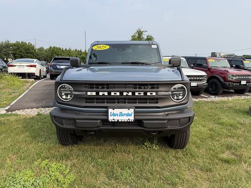 Used 2025 Ford Bronco Big Bend AWD/4WD image 8